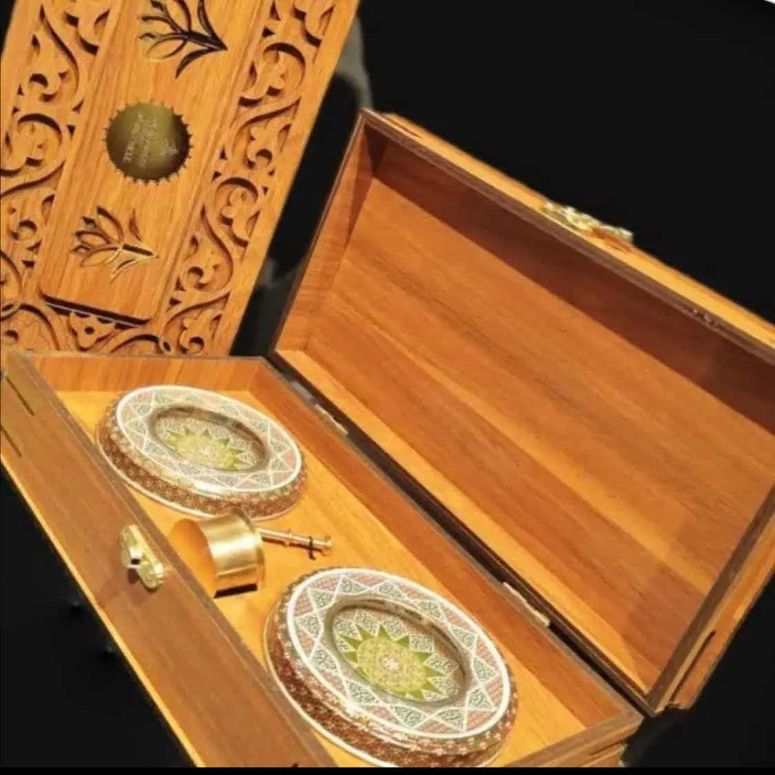 جعبه زعفران چوبی
