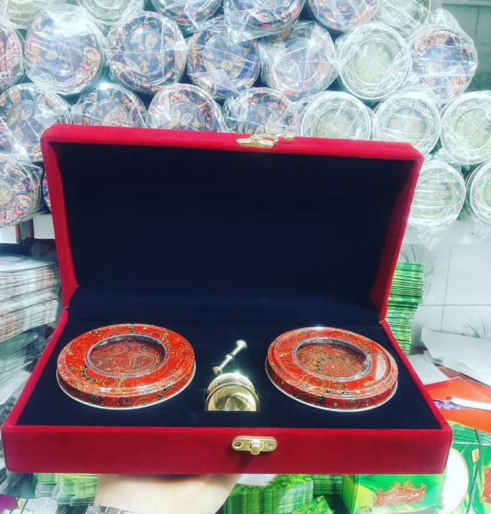 جعبه زعفران مخمل