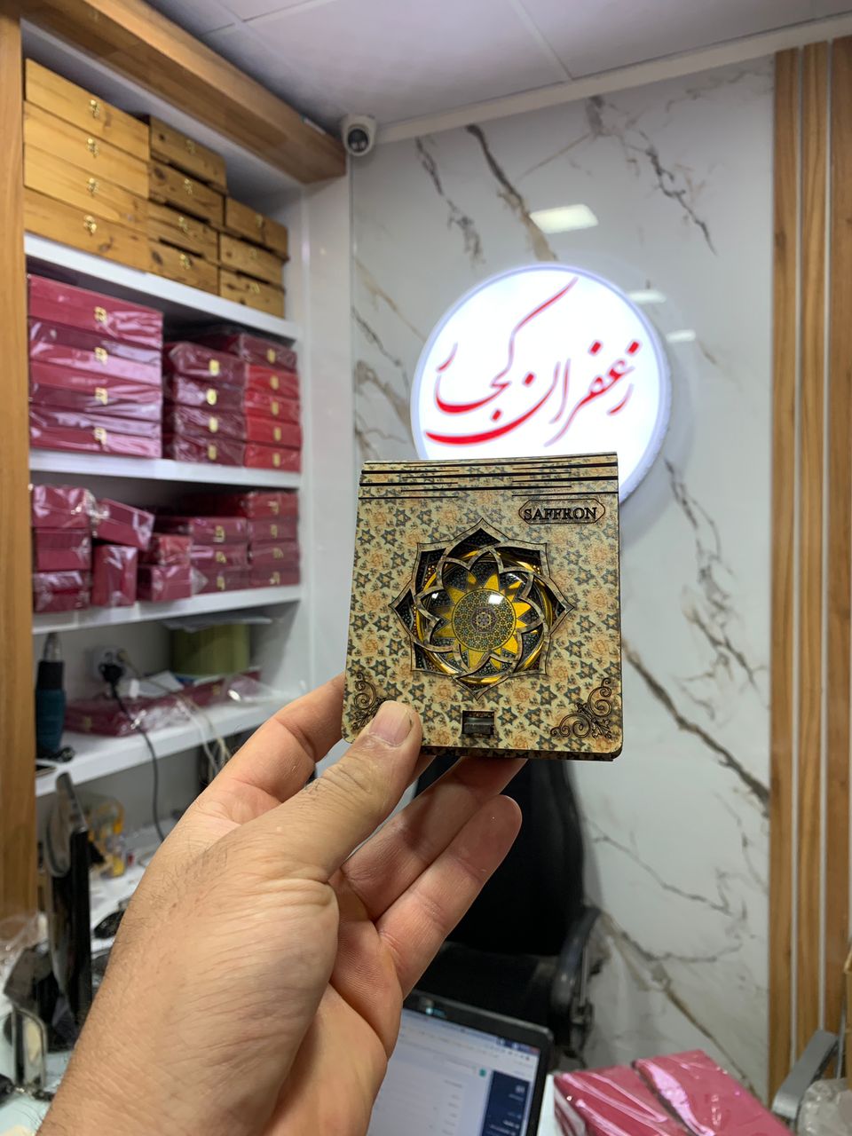 جعبه ارزان زعفران