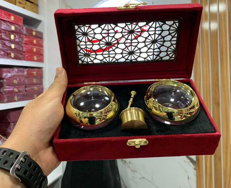 جعبه مخمل کادویی زعفران