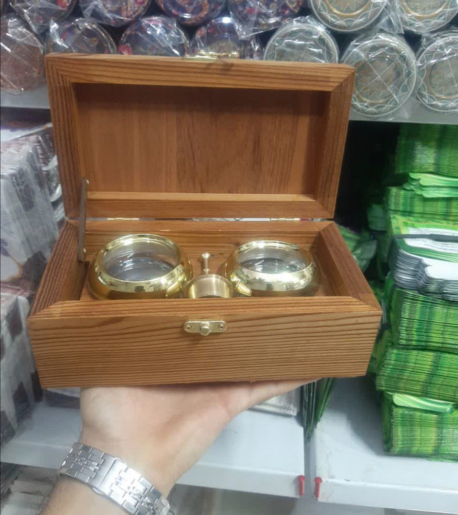 جعبه چوبی زعفرانیه