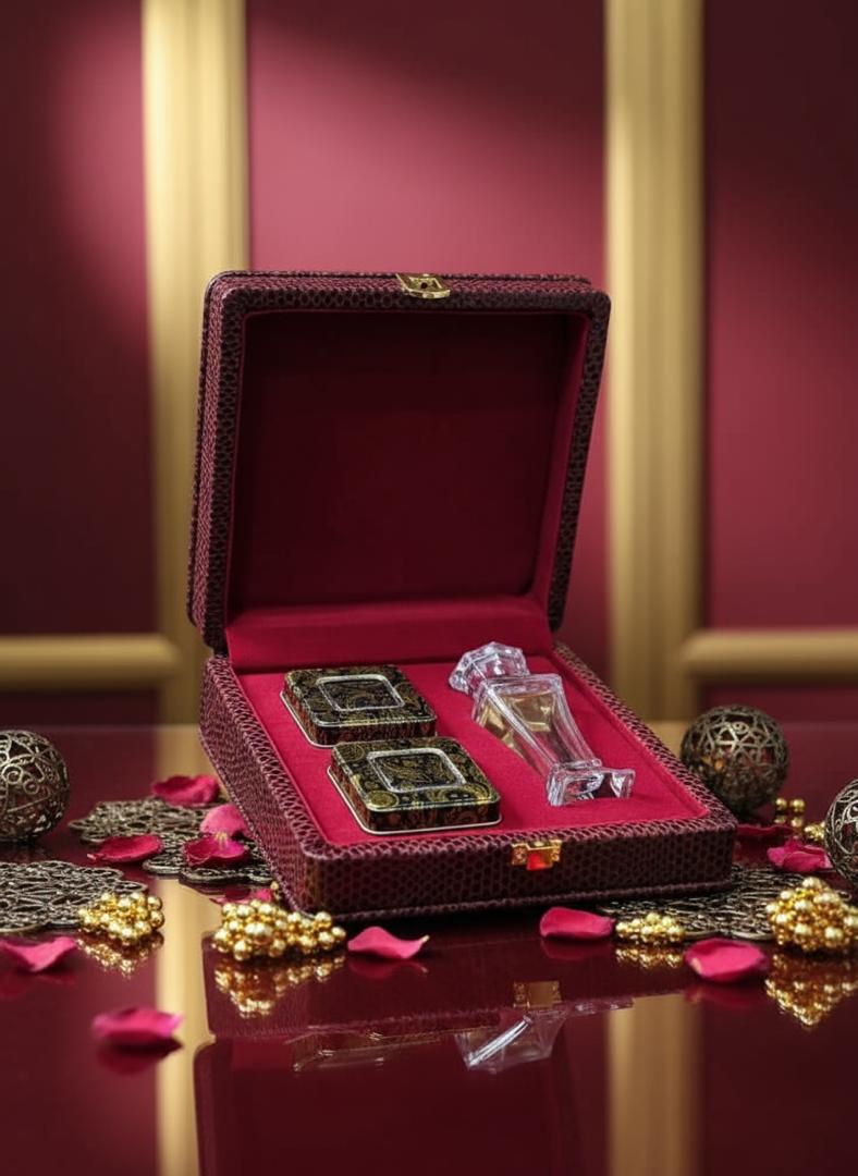 جعبه چرمی زعفران طرح دو خاتم مربع و کریستال