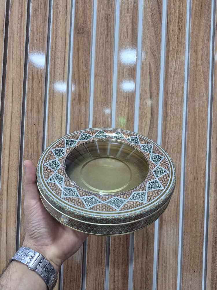 ظرف فلزی خشکبار