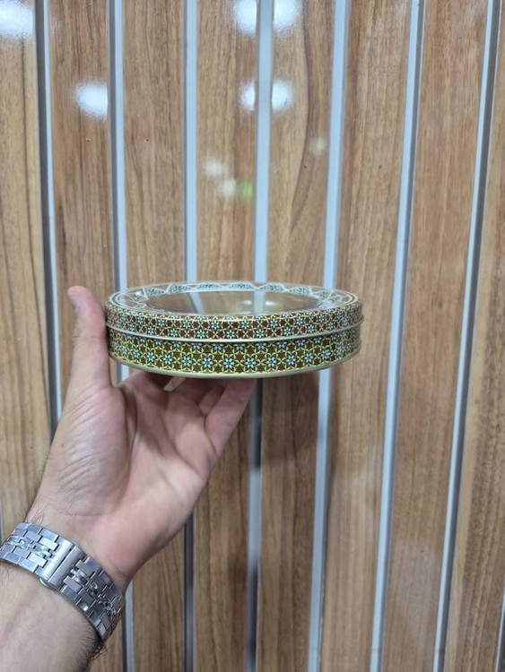 قوطی فلزی خام