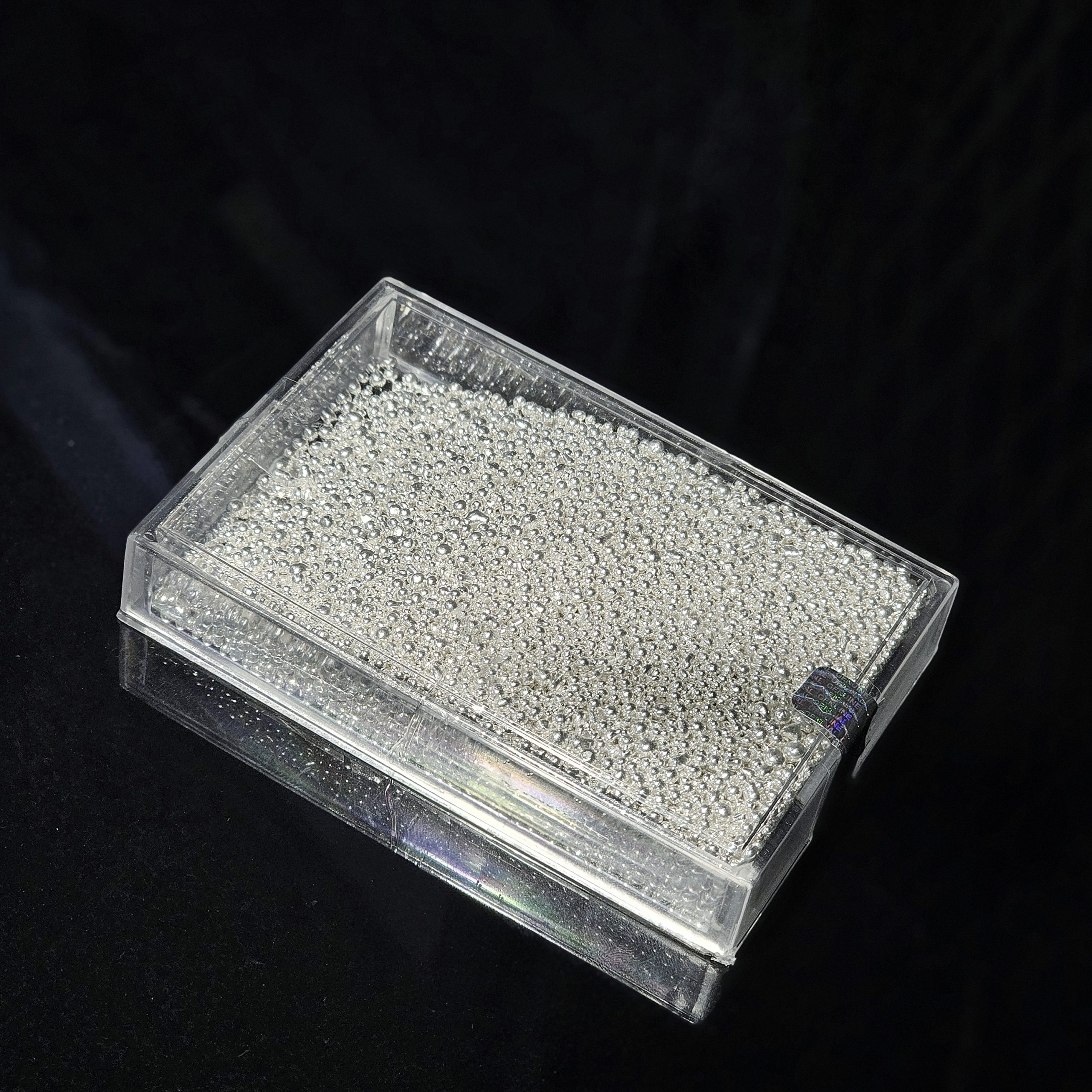 قوطی مستطیل کریستال سایز متوسط مناسب بسته بندی ساچمه نقره (پک25 عددی)