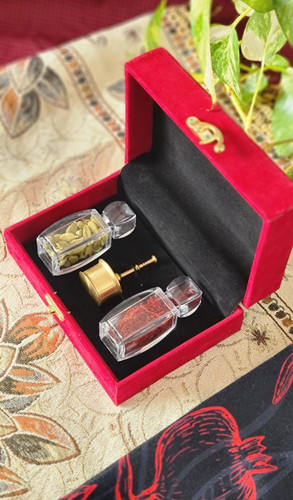 جعبه کادویی هل و زعفران